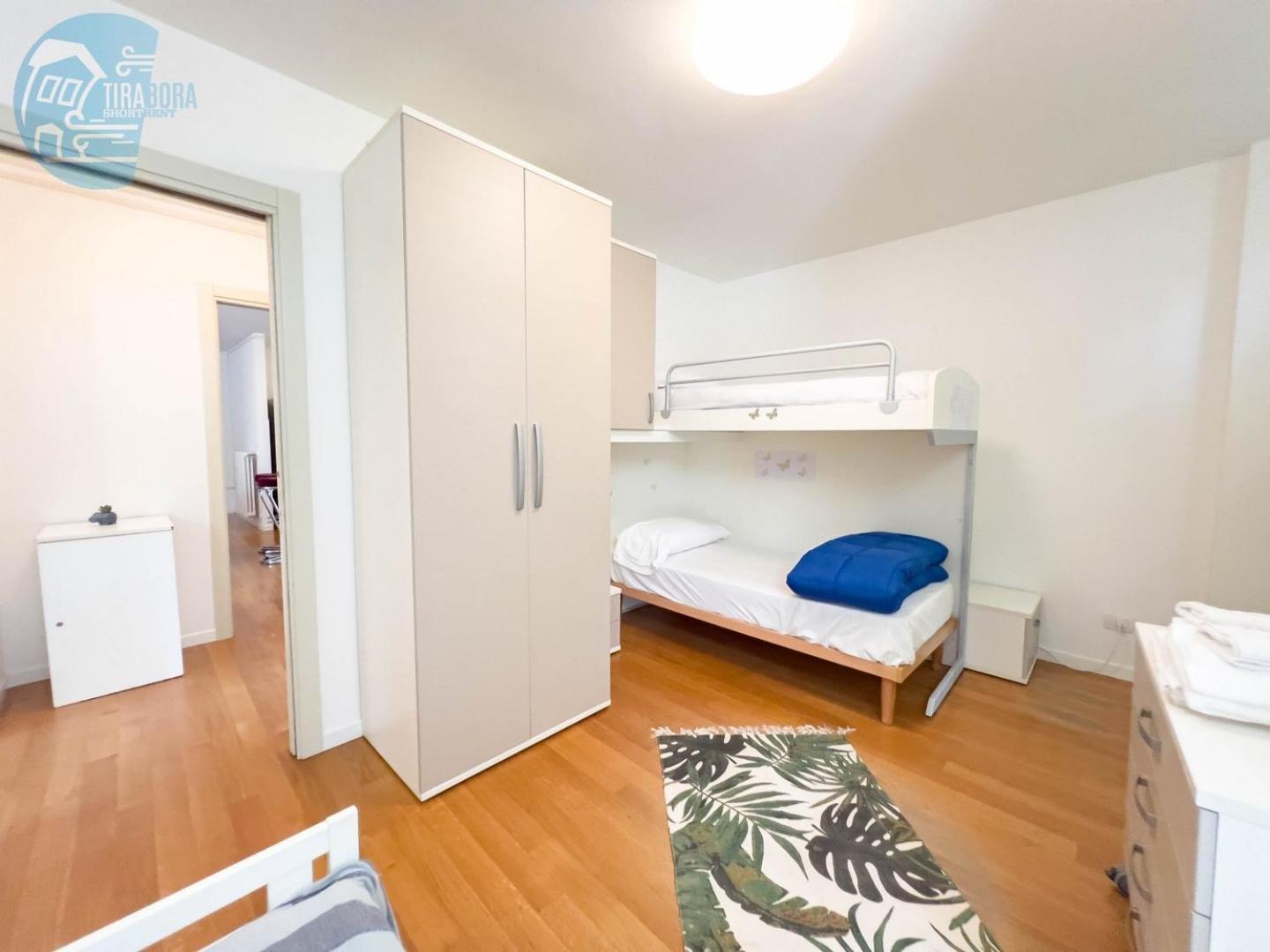 Апартаменти Cattedrale 5 Tirabora Short Rent Трієст Екстер'єр фото