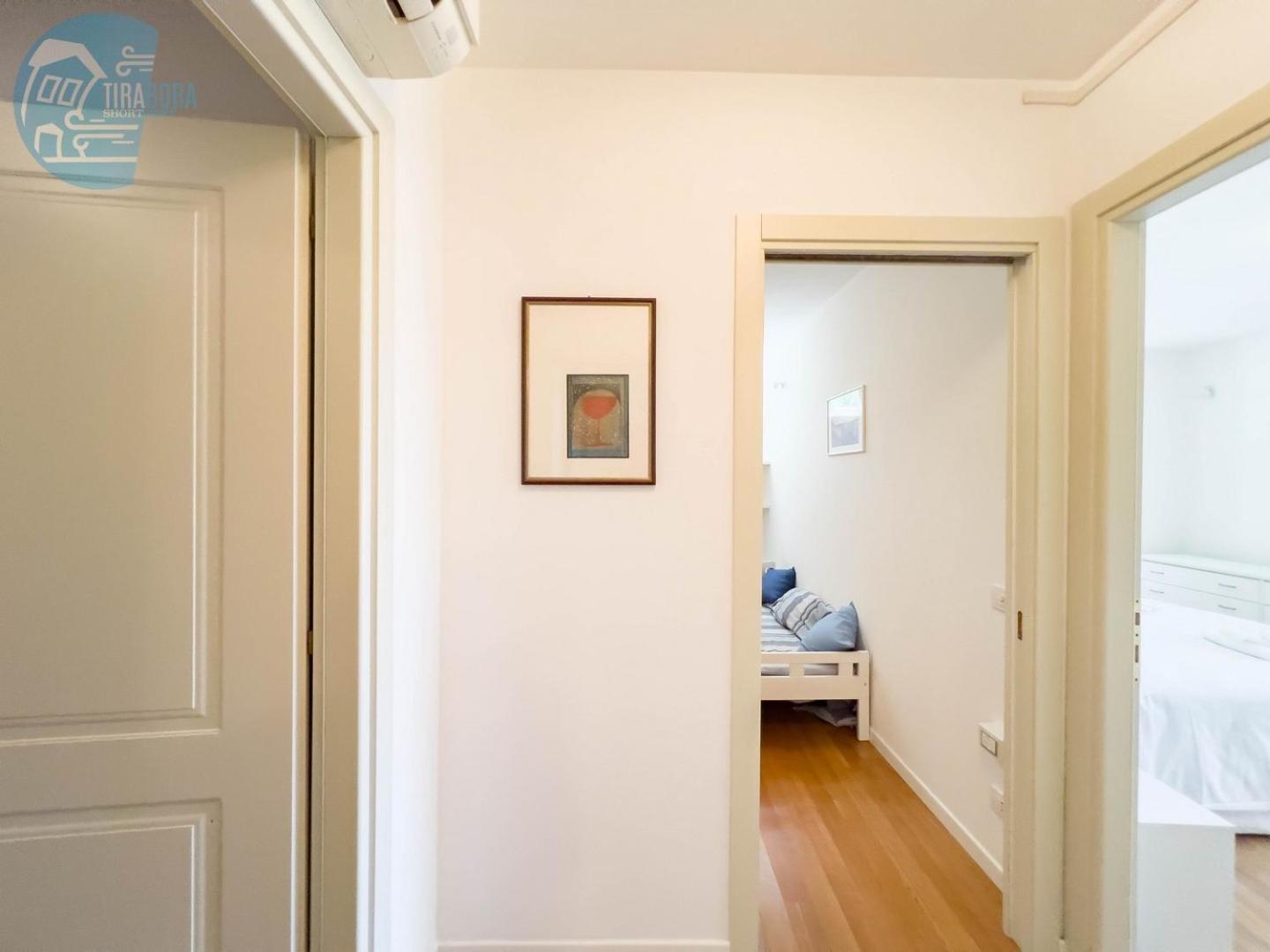 Апартаменти Cattedrale 5 Tirabora Short Rent Трієст Екстер'єр фото